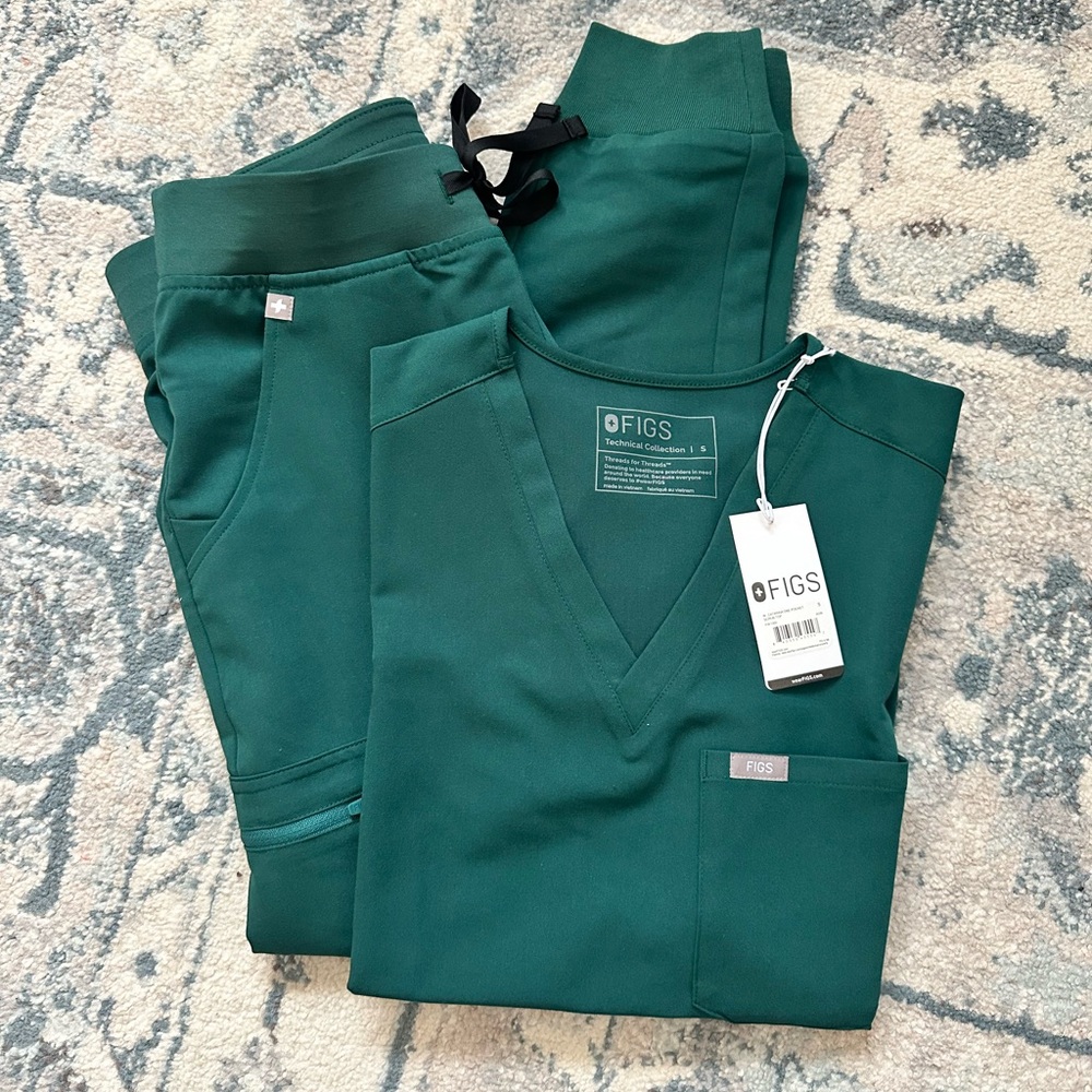 Figs Amazon Green Set
